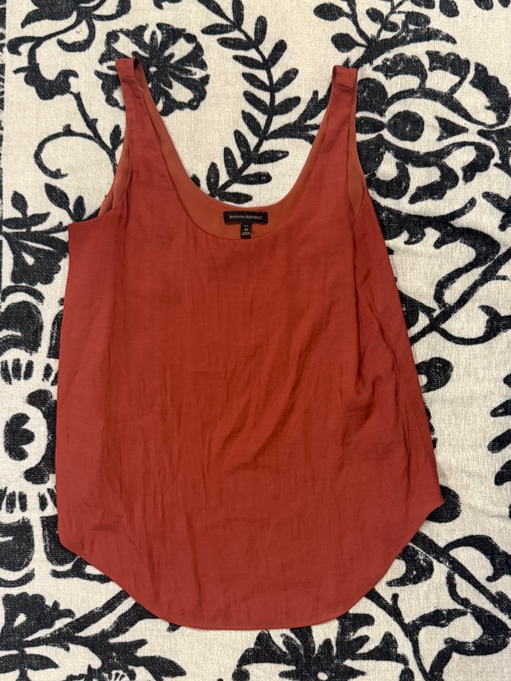 Banana Republic Brick Red Scoop Neck Tank